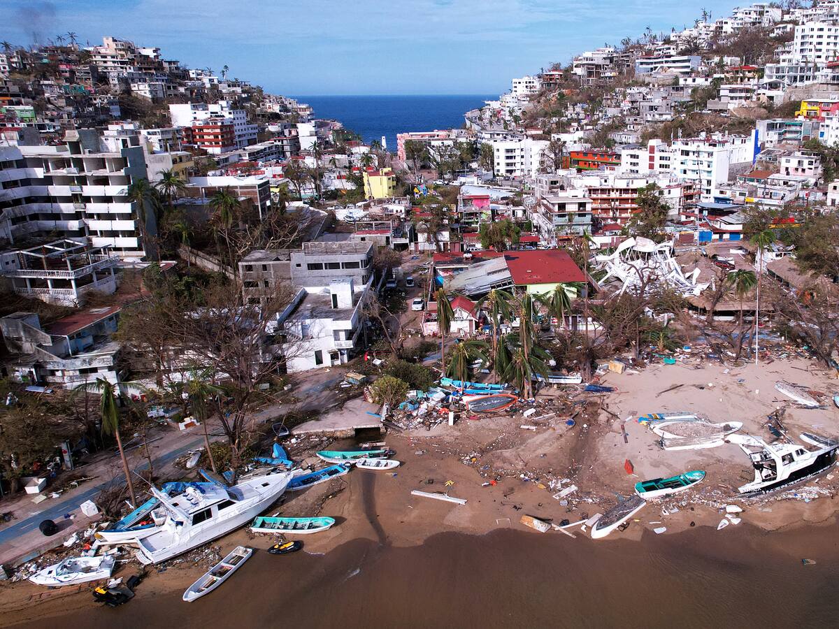 El puerto de Acapulco en México, sufre las duras consecuencias del paso del huracán Otis