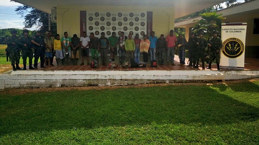 Autoridades incautan maquinaria para minería ilegal del Clan del Golfo.. Foto: Prensa Brigada