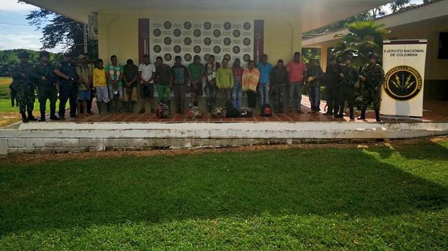 Autoridades incautan maquinaria para minería ilegal del Clan del Golfo.. Foto: Prensa Brigada