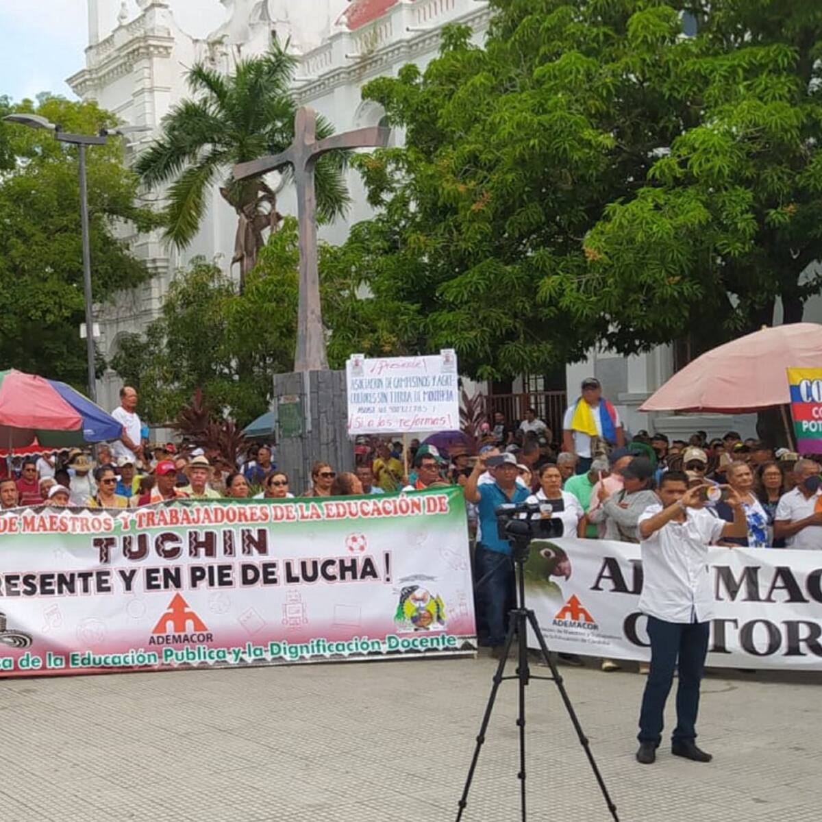 “No podemos permitir los bonos escolares”: presidente de Fecode desde Montería