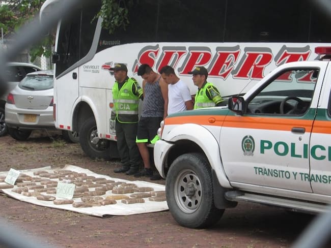 El operativo permitió la captura del conductor y el ayudante del vehículo que venía de Ipiales (Nariño). Foto: Suministrada por Leonidas Guerrero Tapasco