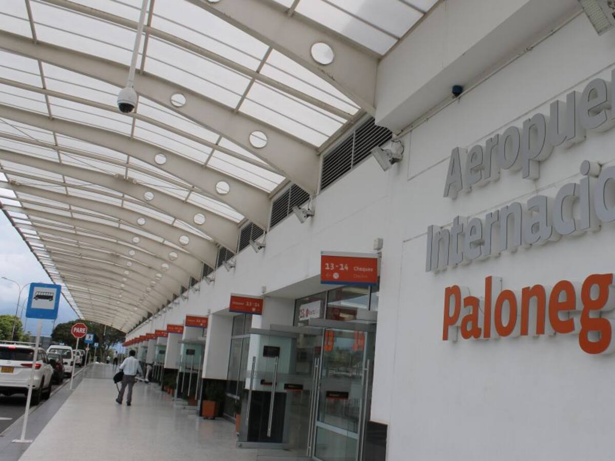 Descartan riesgo por desabastecimiento de combustible en Aeropuerto Palonegro en Santander