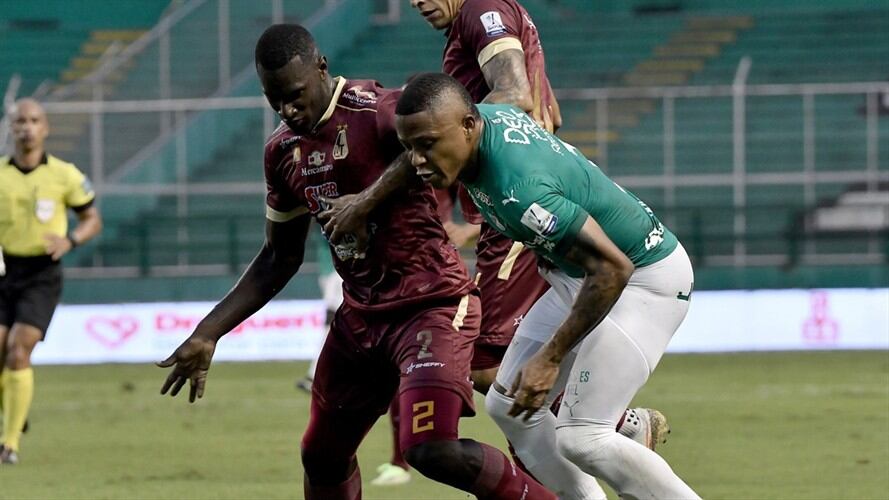 Apalzan partido entre el Deportivo Cali y el Deportes Tolima. Foto: Colprensa - Cortesía Dimayor