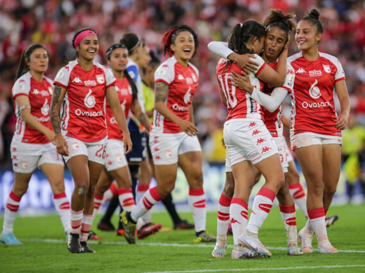 Santa Fe dio el primer golpe al vencer al América en la final de la liga femenina