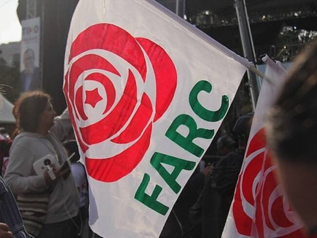 Farc denuncian penalmente a Samuel Hoyos por acusarlos de ser políticos y terroristas. Foto: Colprensa