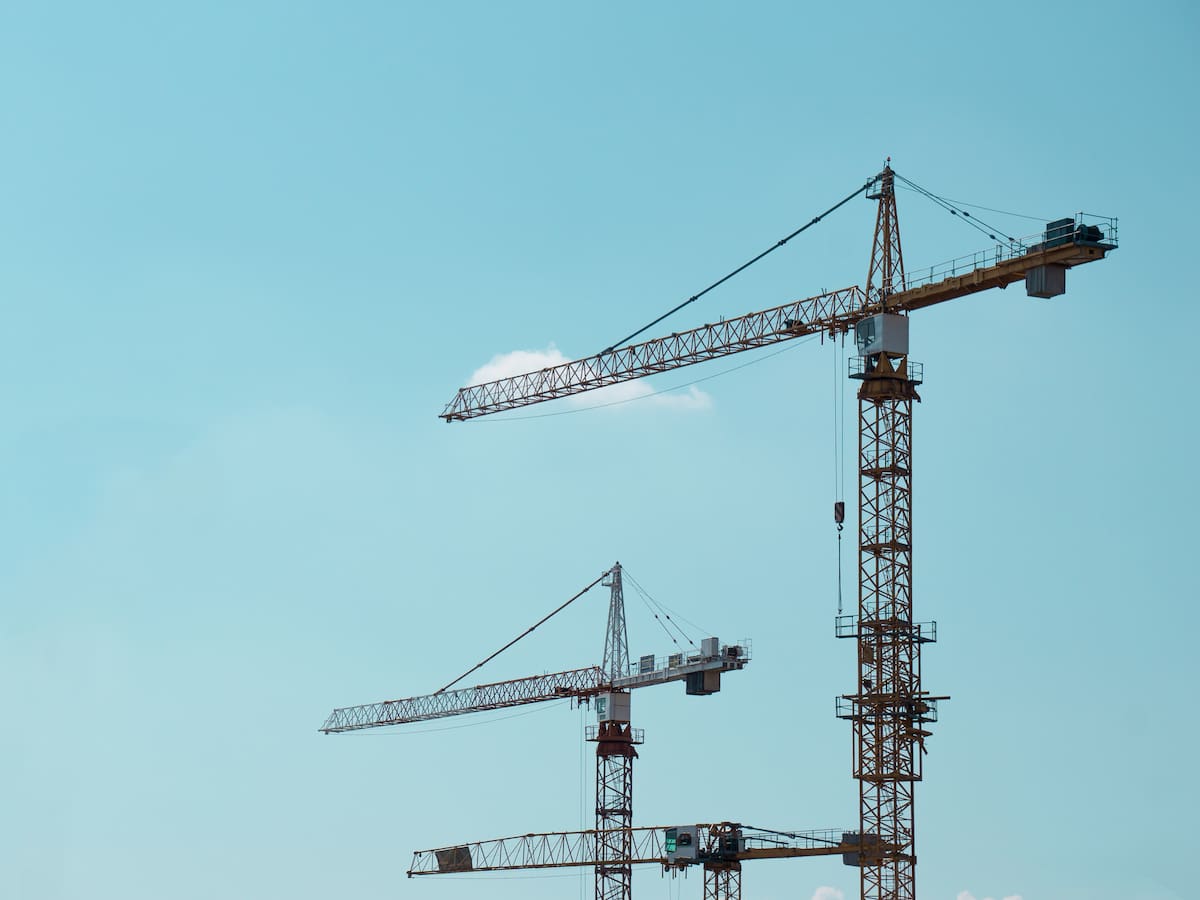 Proyectos impactados por alto precio del acero empiezan a tener retrasos: Camacol