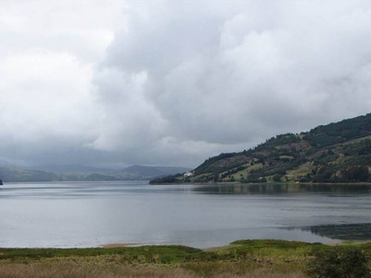 Procuraduría confirma pesquisas en el Lago de Tota para establecer fuente contaminante