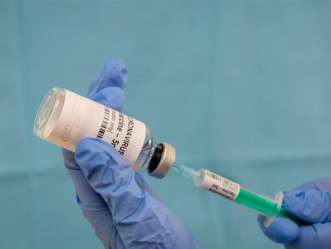 Así se producirá el insumo clave para la vacuna de Oxford y AstraZeneca contra el COVID-19