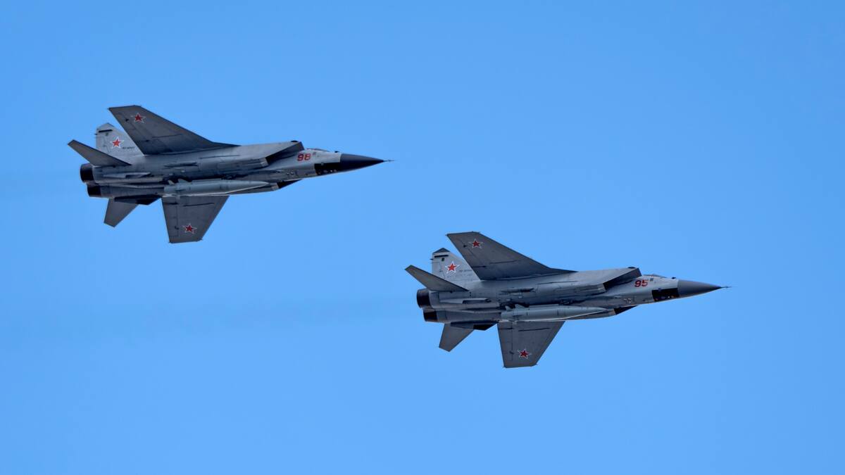 Estonia denunció una violación “sin precedentes” de su espacio aéreo por tres cazas rusos