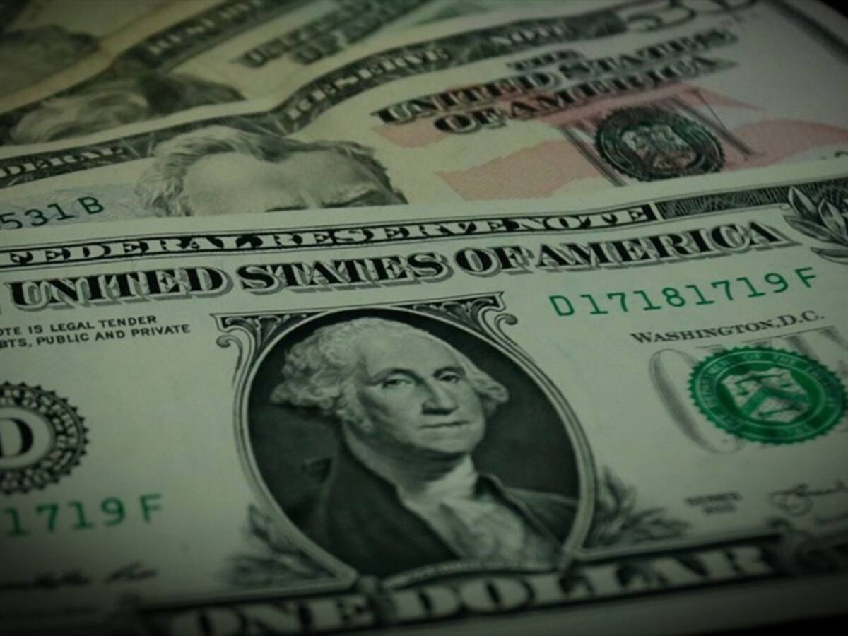 El dólar presenta comportamiento al alza bajo la modalidad 'next-day'