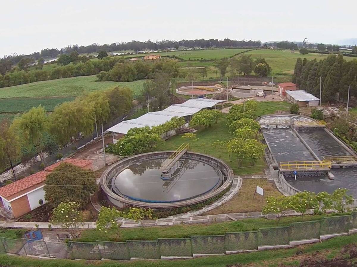 Revelan hallazgo fiscal de 7.500 millones en El Rosal por proyecto de reservorio de agua