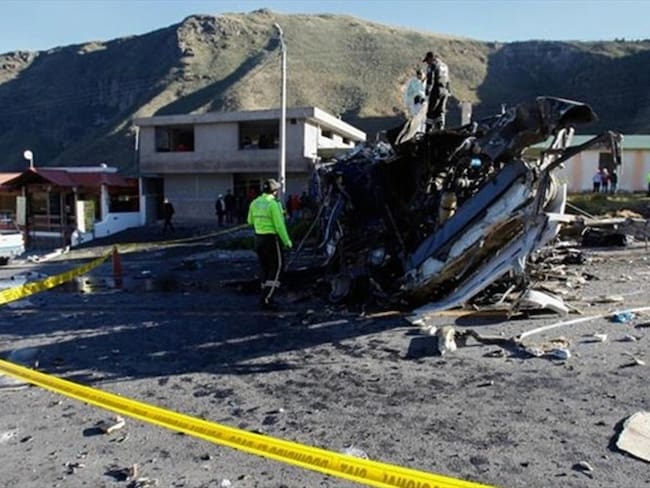 Vehículo accidentado en Ecuador no contaba con autorización para tránsito internacional. Foto: Agencia EFE