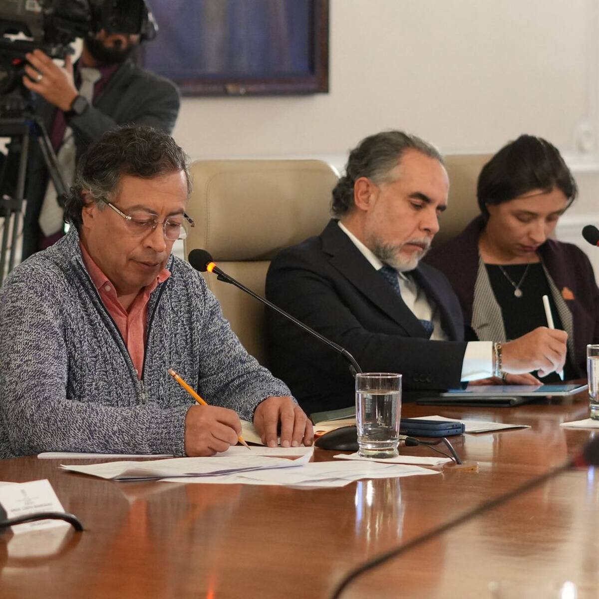 “No retrocedemos, vamos para adelante y por el Micay”: presidente Petro, sobre El Plateado