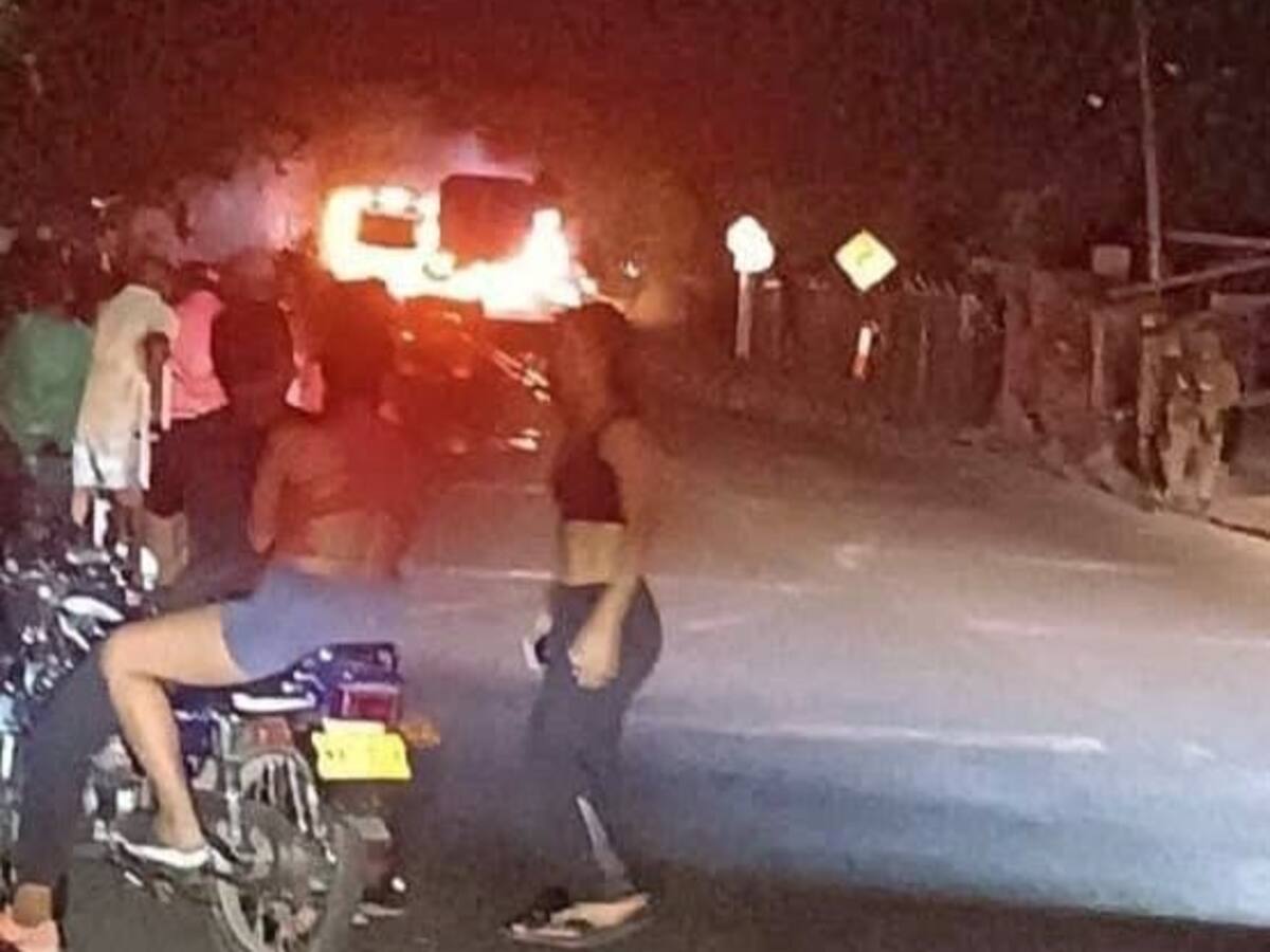 Atentado terrorista dejó una mujer muerta y tres policías heridos en el sur del Cauca