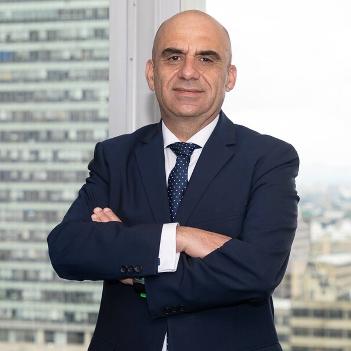 Renunció el presidente de Banco Agrario, Francisco Mejía
