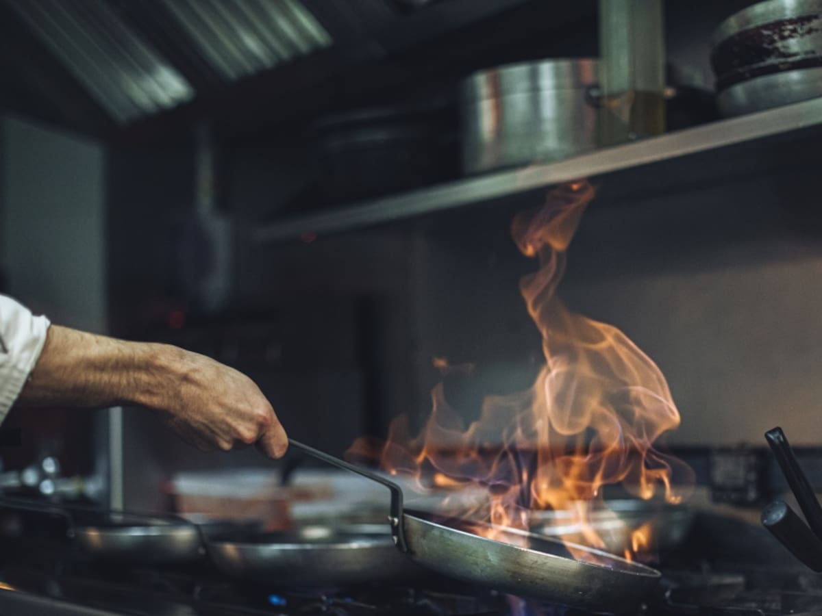 Proyecto de ley busca reorganizar la regulación del sector gastronómico en Colombia