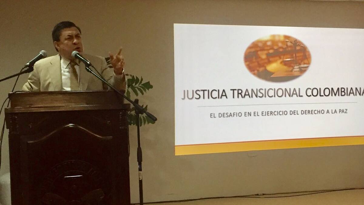 Magistrado denuncia amenazas tras pedir investigar a empresarios por paramilitarismo