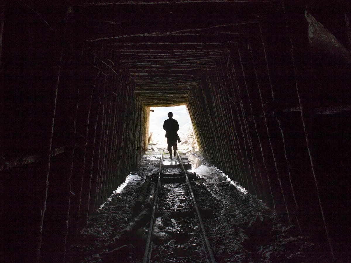 Minero murió tras enfrentamiento con el Ejército en California, Santander