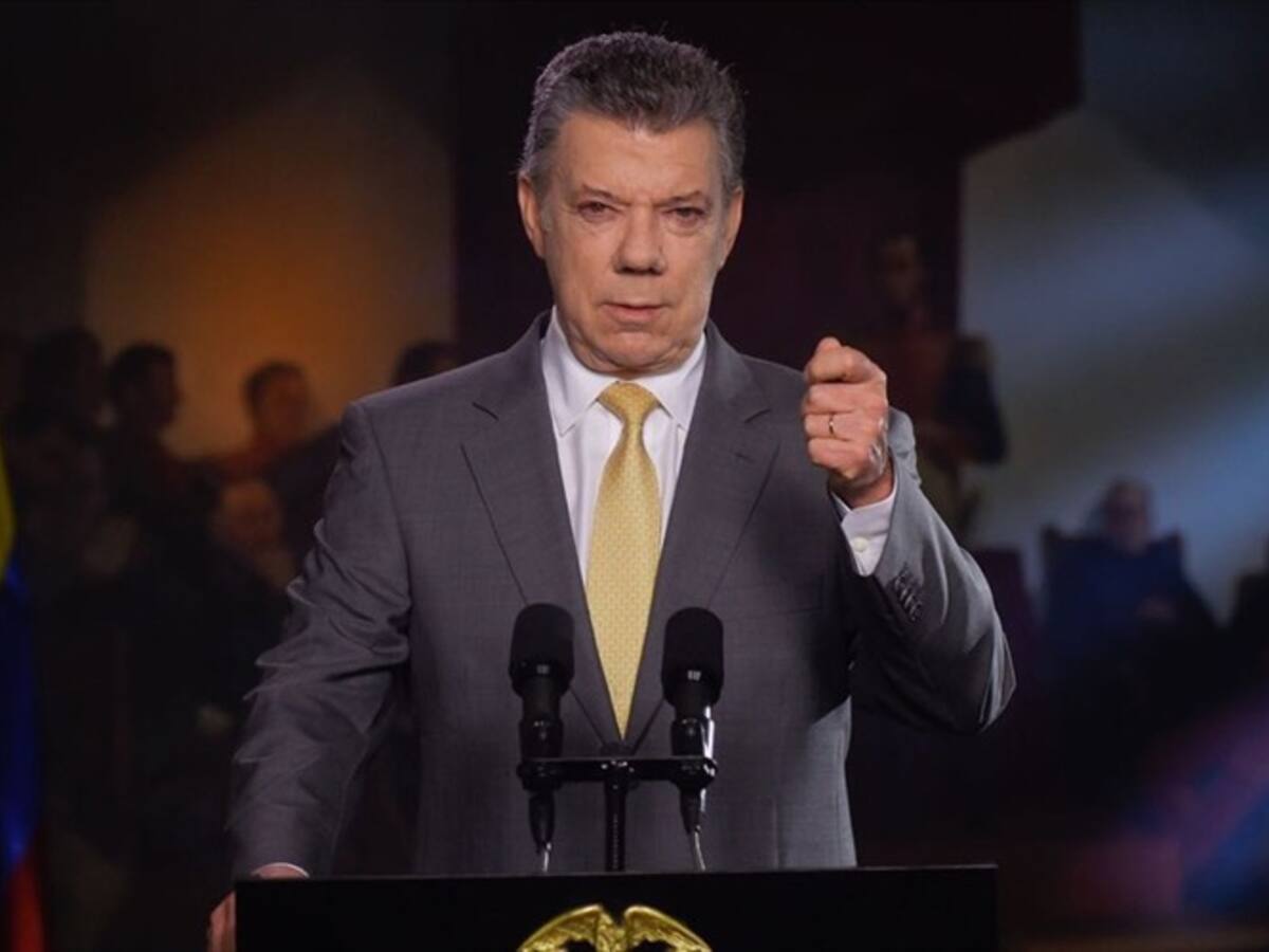 Santos revela a su nuevo equipo negociador con el Eln