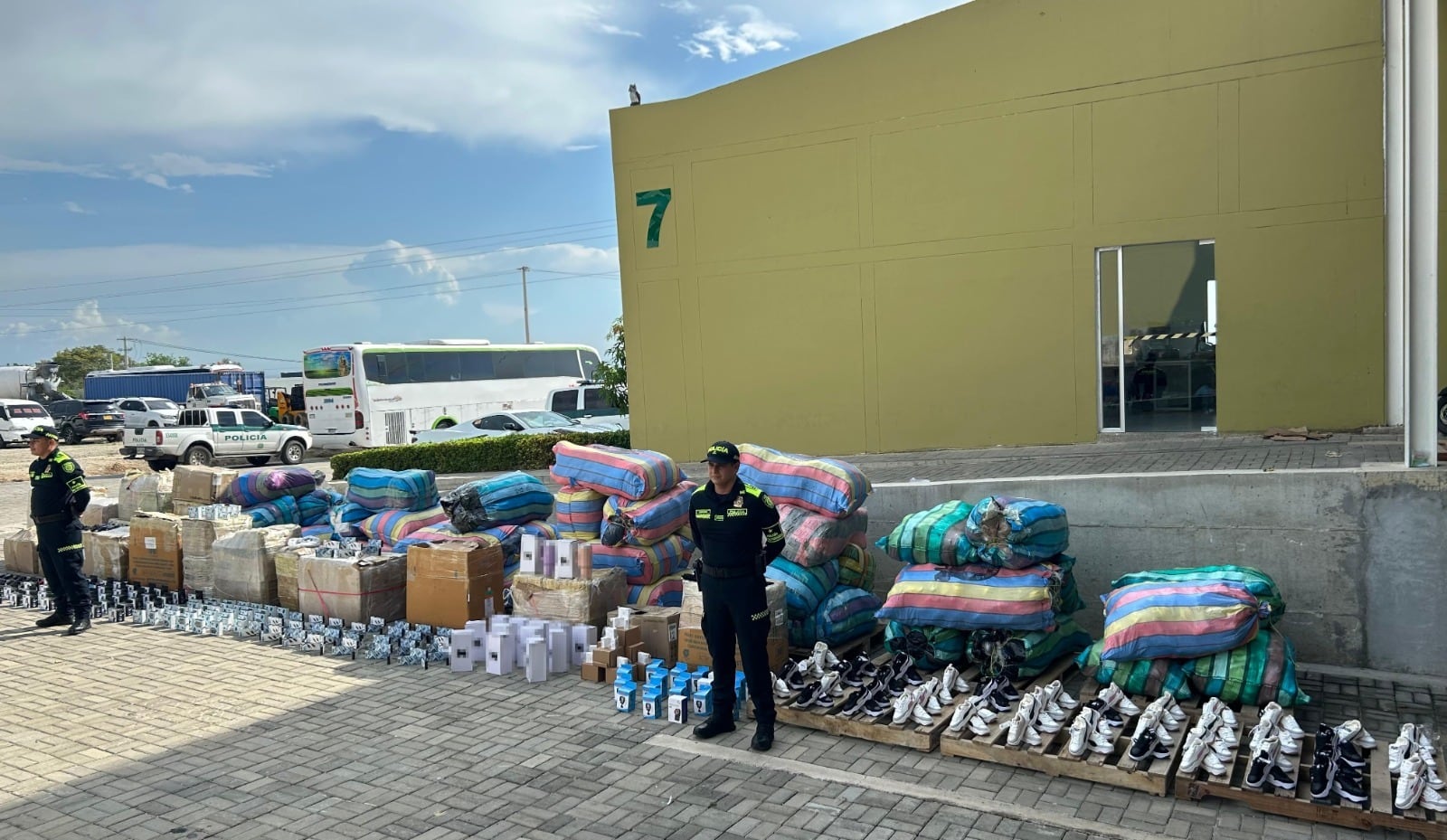 Mercancía incautada/ Policía Metropolitana de Santa Marta.