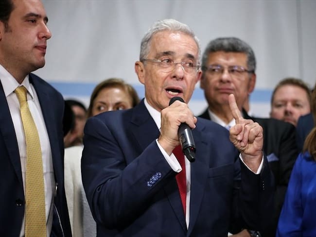 Caso contra Álvaro Uribe se regirá por la Ley 906. Foto: Colprensa / ÁLVARO TAVERA