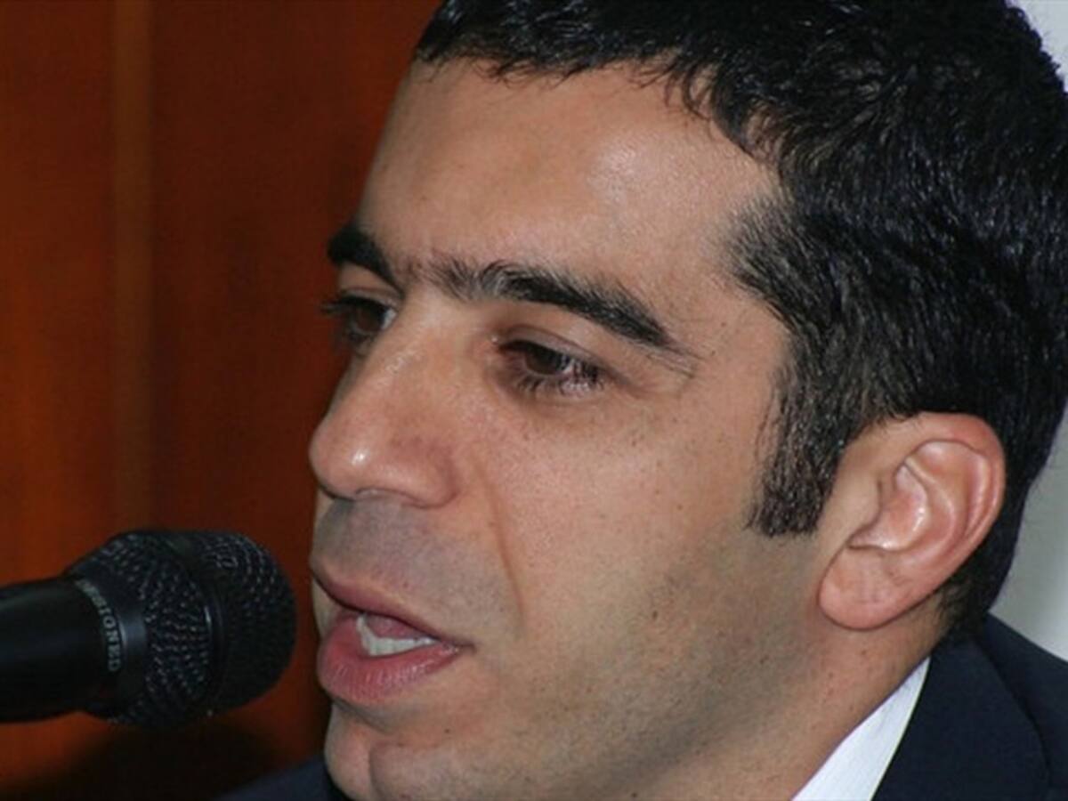 Fiscalía compulsa copias ante la Corte Suprema al senador Arturo Char