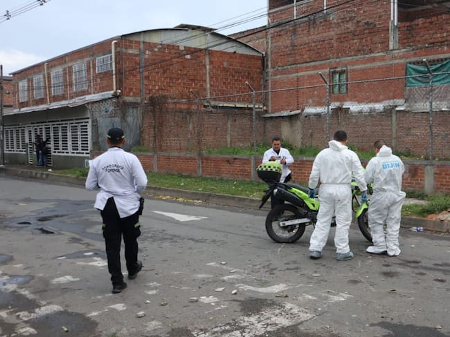 Las autoridades indicaron que los responsables de este ataque serían integrantes del ELN. Foto: Policía Cali.