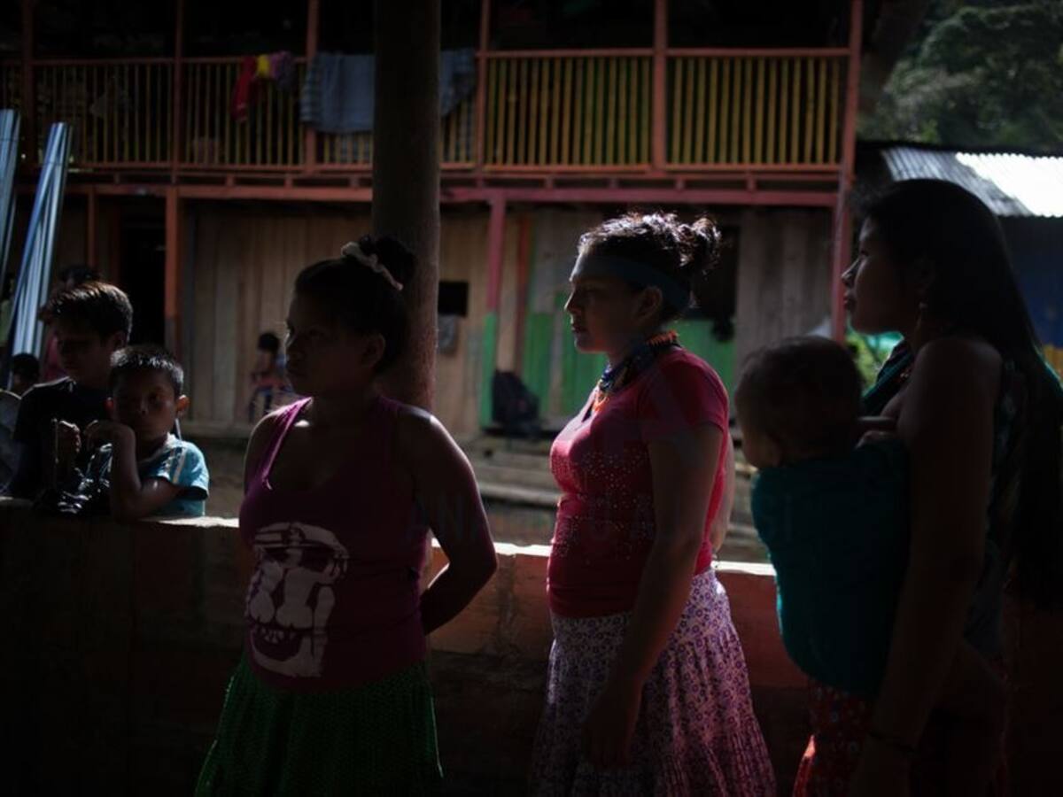 Cerca de 400 indígenas de Risaralda llevan un mes confinados por supuestas amenazas