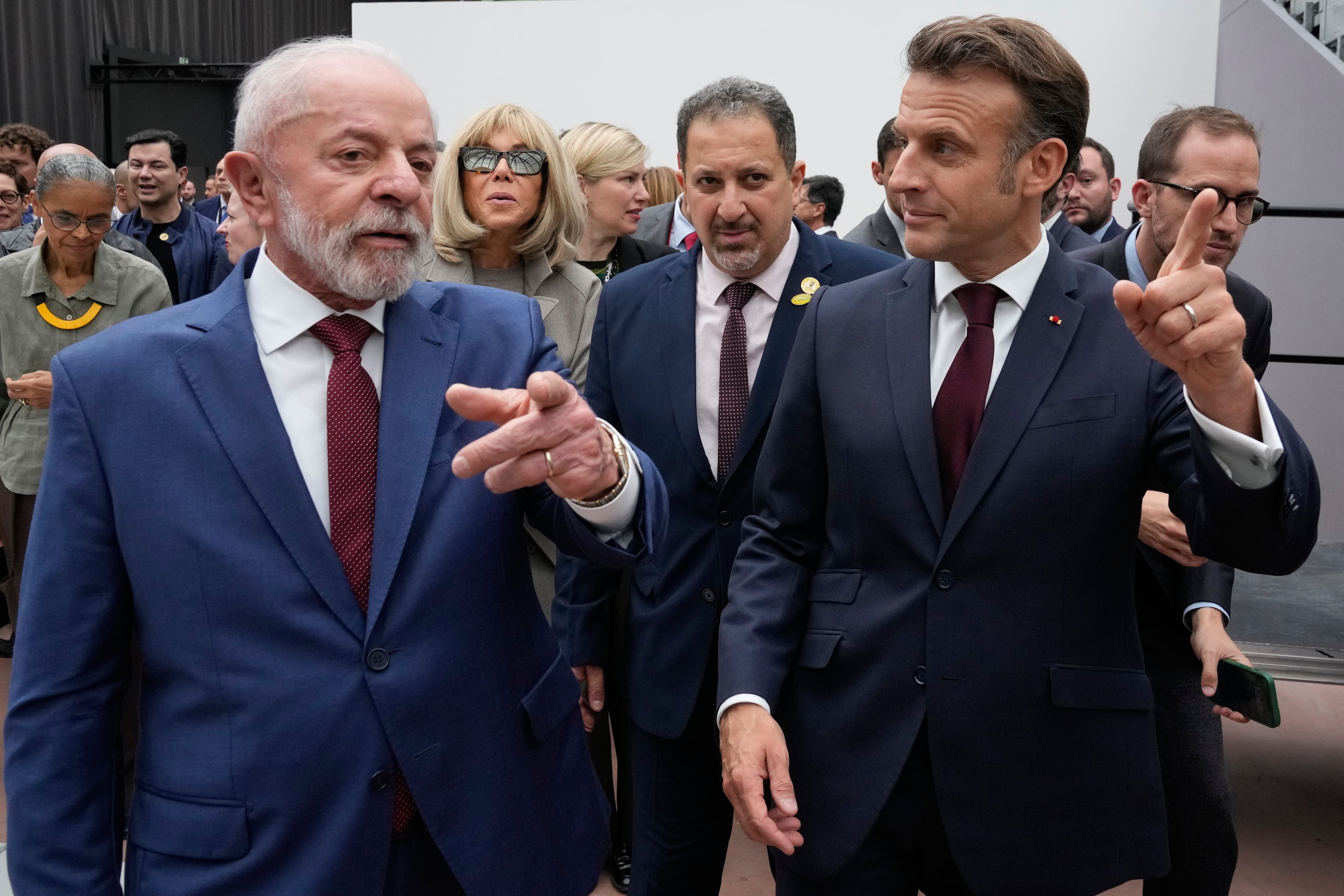 Emmanuel Macron y Luiz Inácio Lula da Silva. Foto: EFE/EPA/MICHEL EULER / POOL MAXPPP OUT