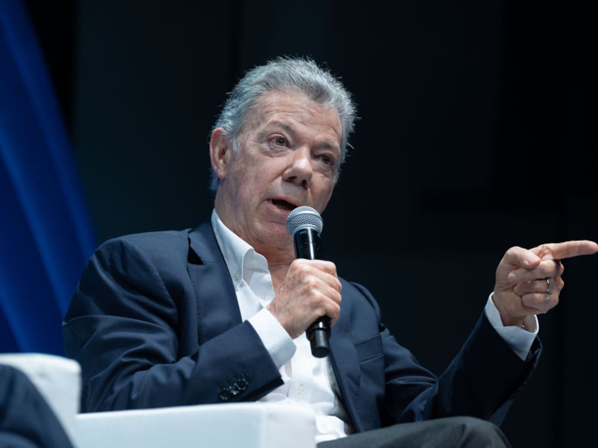 “Hay que seguir remando y perseverar”: Juan Manuel Santos en defensa del Acuerdo de Paz
