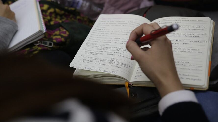 Por otra parte, Eduardo Hoyos, presidente de la Universidad Autónoma de Colombia aceptó las declaraciones que se dieron y aseguró que están intentando solucionar este problema.. Foto: Colprensa