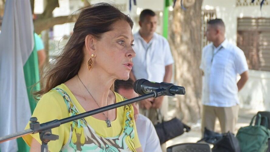 Se volvió viral un vídeo en el que la vicepresidenta Marta Lucía Ramírez responde incómoda al reclamo de un profesor. Foto: Captura de video