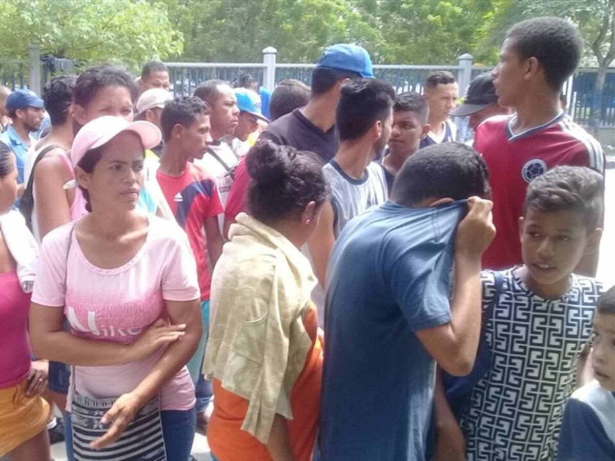 Venezolanos en Barranquilla duermen en las calles y no tienen alimentos