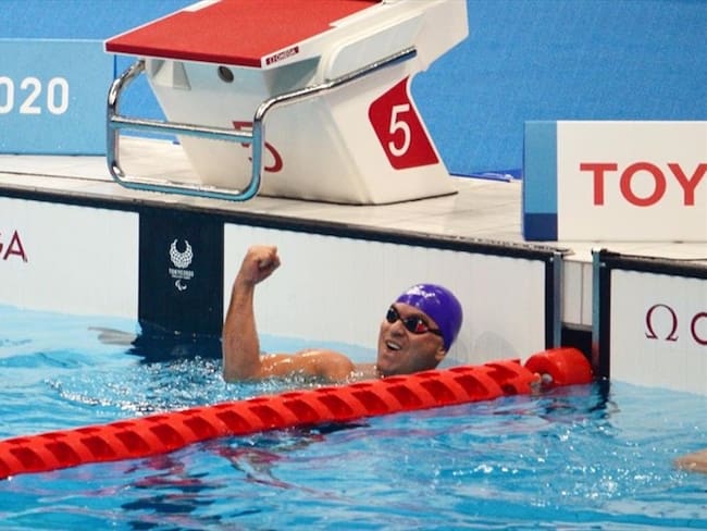 Moisés Fuentes García ganó medalla de plata en los 100 MTS pecho S4 en los Juegos Paralímpicos de Tokio 2020. Foto: Twitter: @COLParalimpico