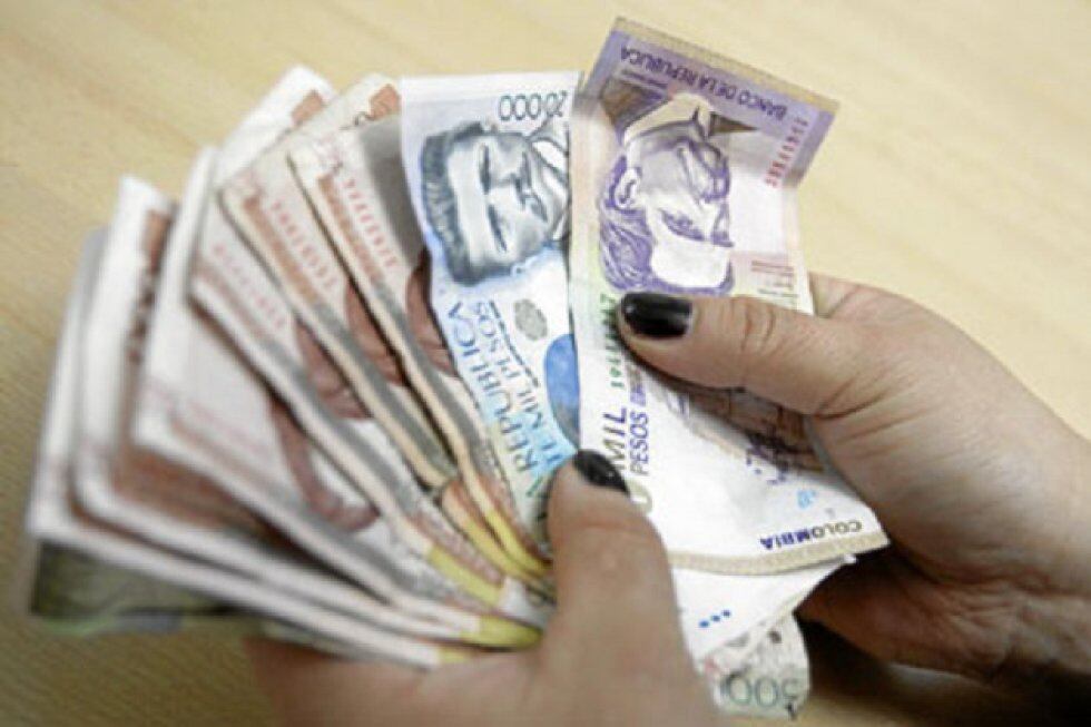 Dinero colombiano. Foto: Colprensa