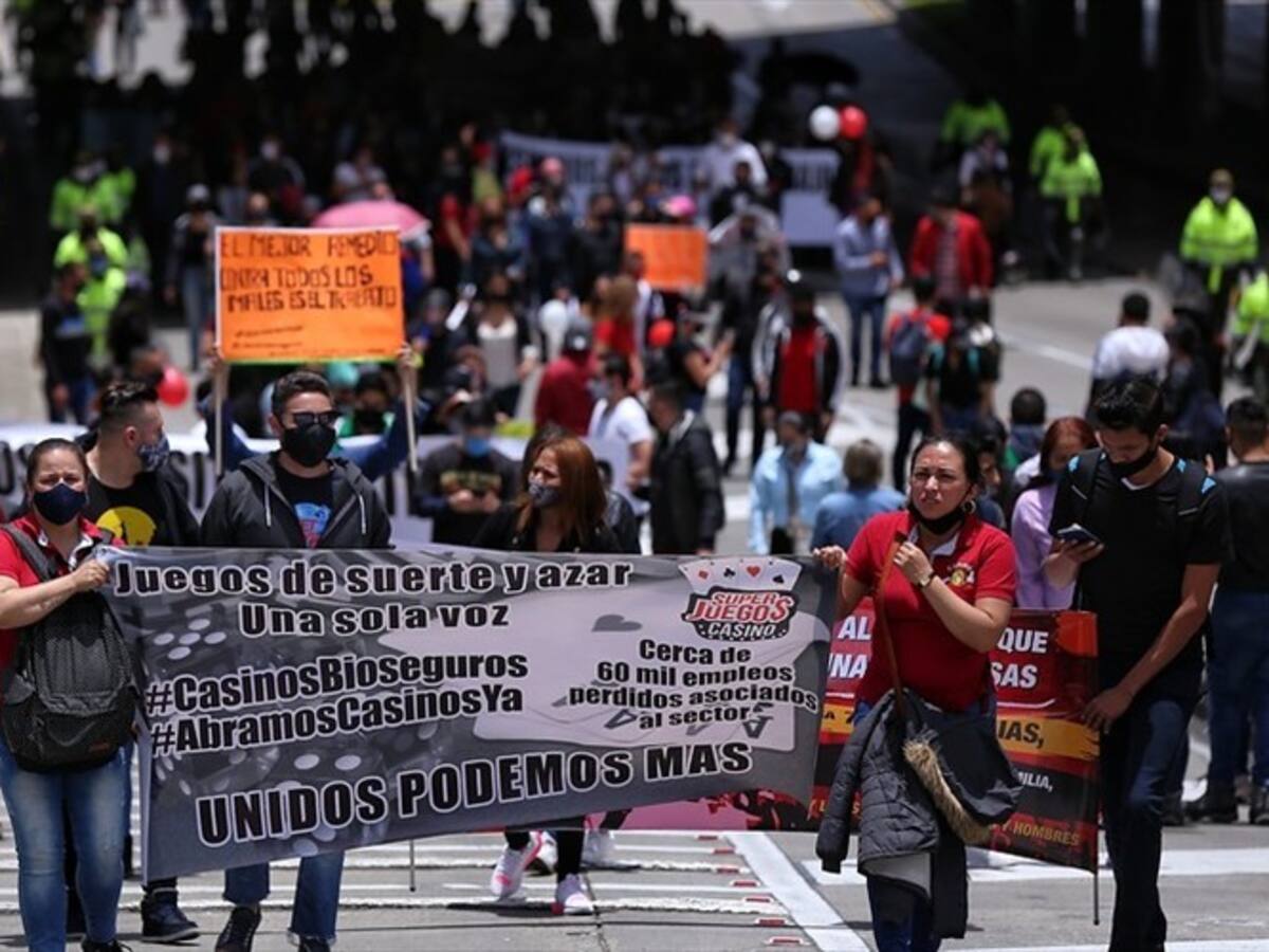 Gobierno propone cambios al uso de armas letales y no letales durante las protestas