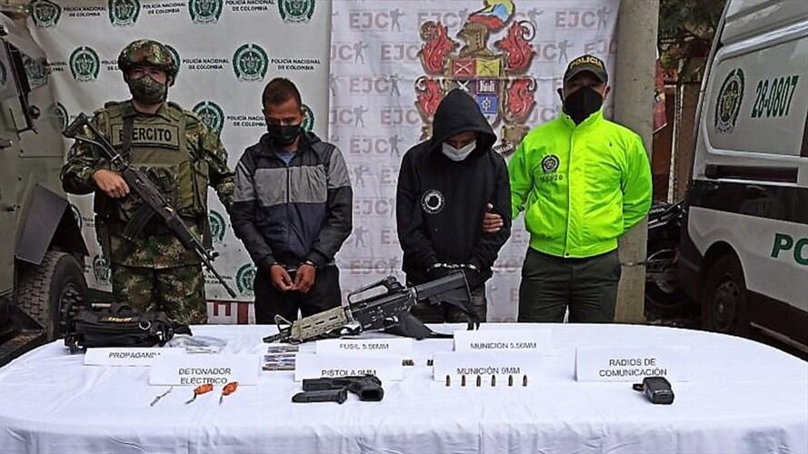 Los individuos transportaban material de guerra . Foto: Ejército Nacional