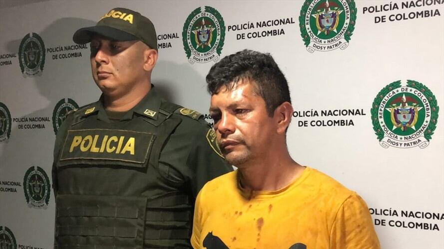 El sujeto de 46 años de edad fue golpeado por la comunidad . Foto: Policía
