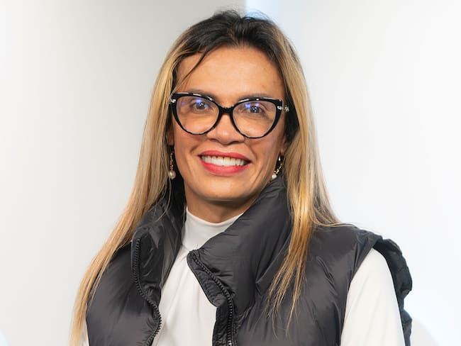 Desde su labor como alcaldesa local de Ciudad Bolívar, Tatiana Piñeros se ha concentrado particularmente en problemáticas como la invasión de tierras y la atención de familias desplazadas. | Foto: W Radio