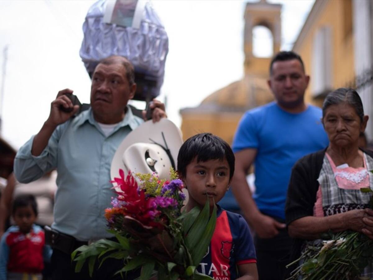 Alerta por situación de damnificados de erupción volcánica en Guatemala