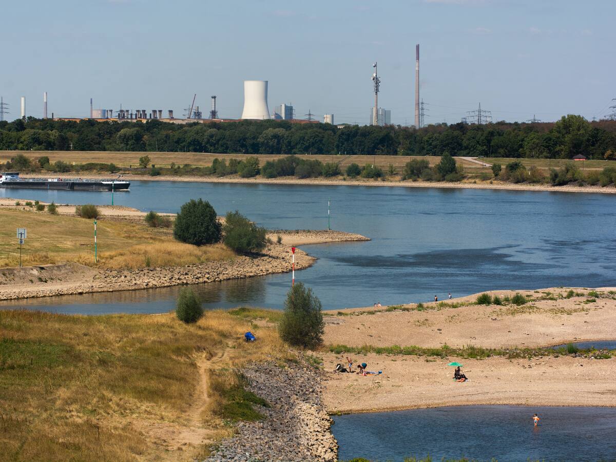 En Alemania alertan que el bajo nivel de los ríos amenaza las cadenas de suministro