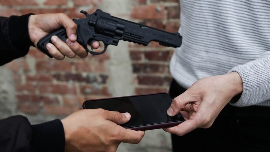 La Fiscalía reportó 63.000 denuncias por el robo del celular, 187 hurtos diarios.. Foto: Colprensa