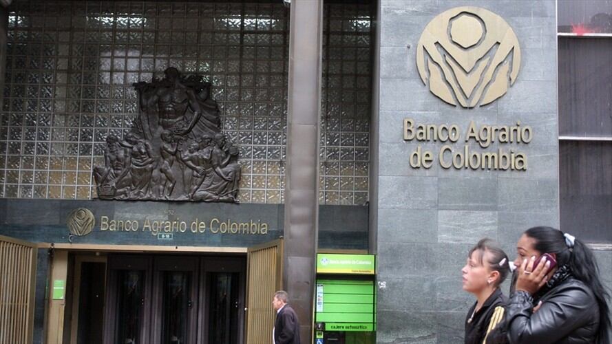 Millonarios hallazgos fiscales de la Contraloría al Banco Agrario por subsidios de vivienda. Foto: Colprensa/Germán Enciso