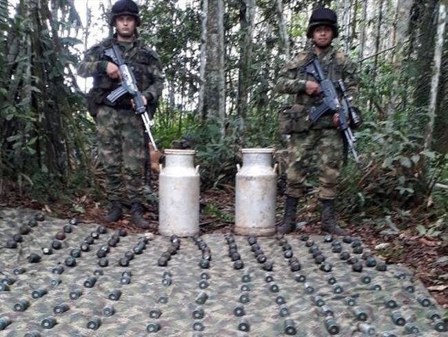 Decomisan caleta con armas de las disidencias de las Farc en Caquetá. Foto: Ejército Nacional