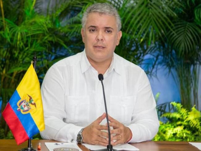 Duque se ofreció a aplicarse la vacuna de AstraZeneca para dar un parte de confianza. Foto: Presidencia