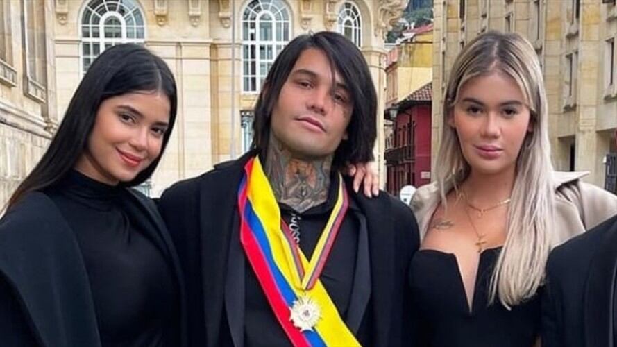 Yeferson Cossio fue condecorado en el Congreso de la República. Foto: Instagram: @yefersoncossio