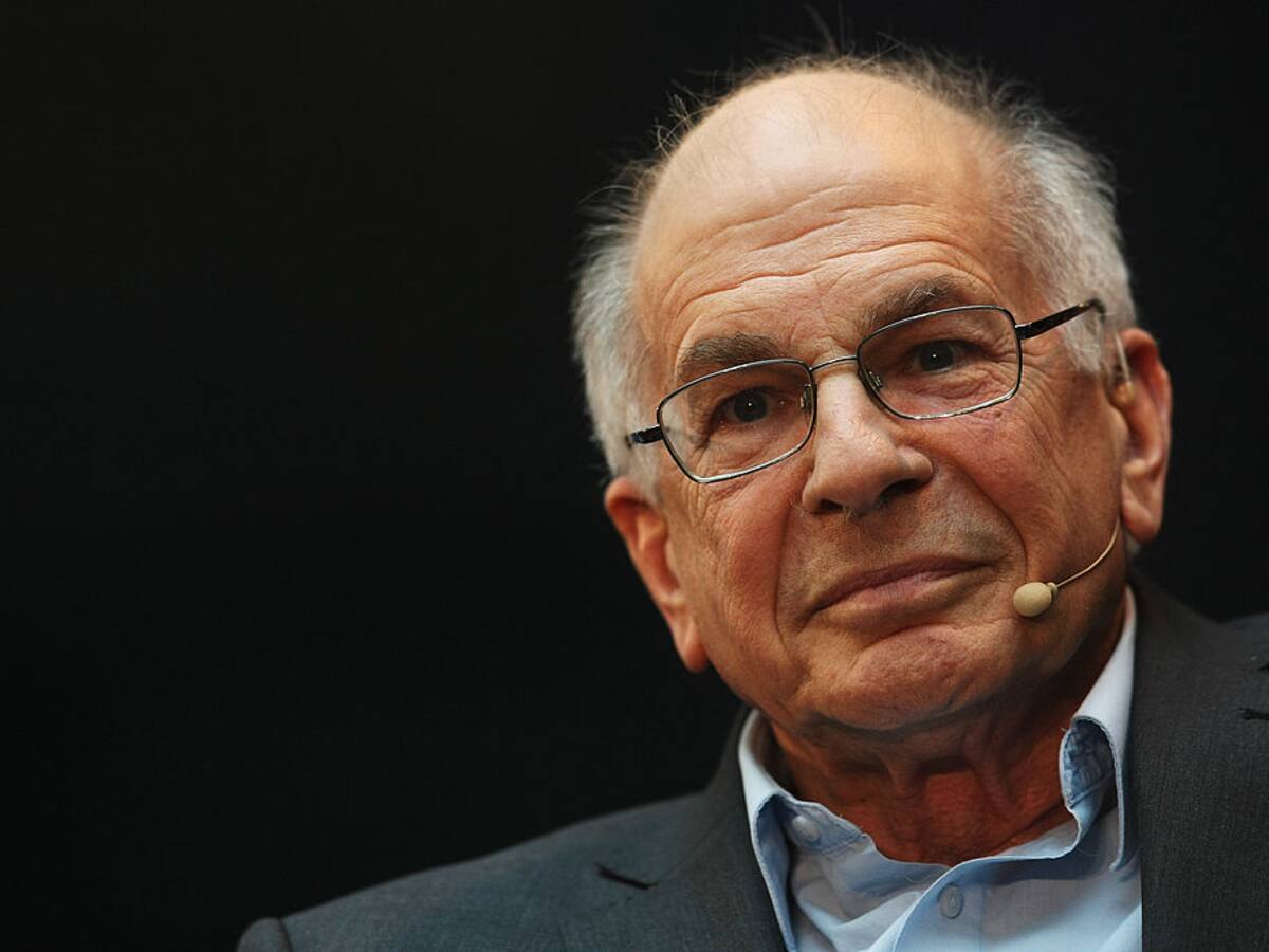 Murió el psicólogo Daniel Kahneman, premio Nobel de Economía en 2002