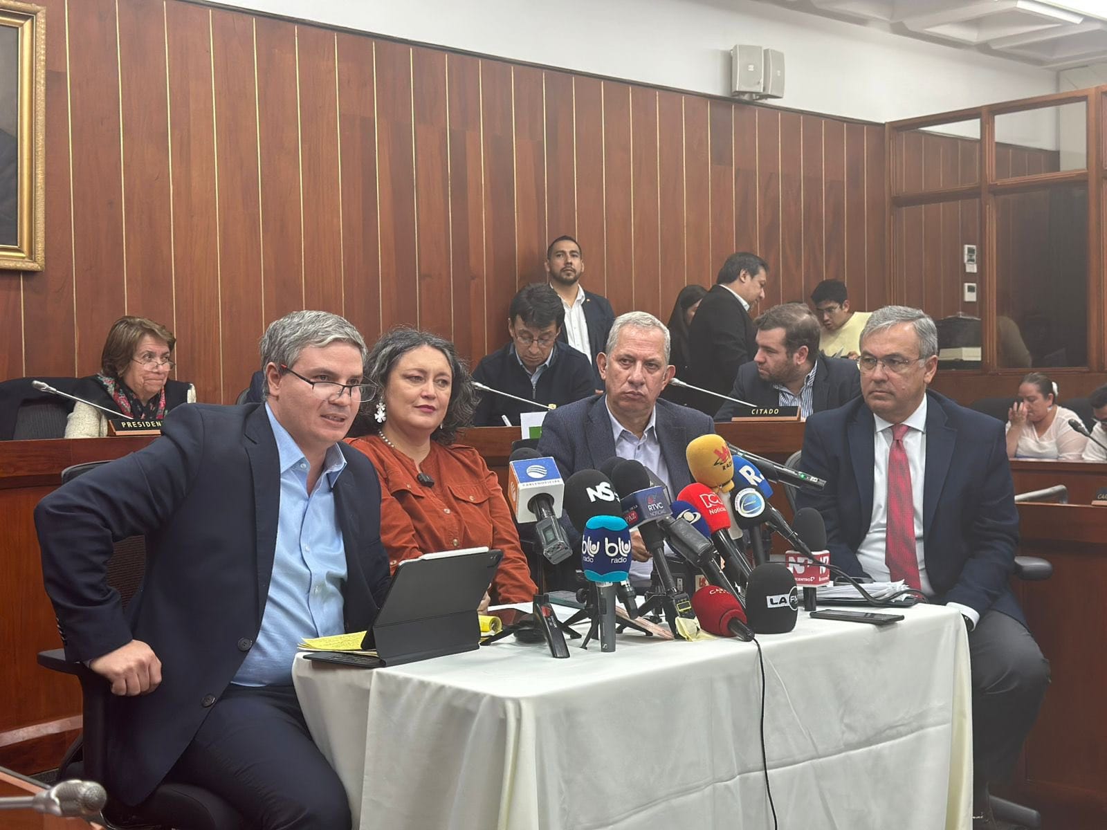 Se radicó ponencia de la reforma laboral con desacuerdos en horario nocturno y recargos festivos. Foto: W Radio.