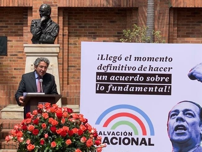Enrique Gómez será precandidato presidencial del movimiento Salvación Nacional