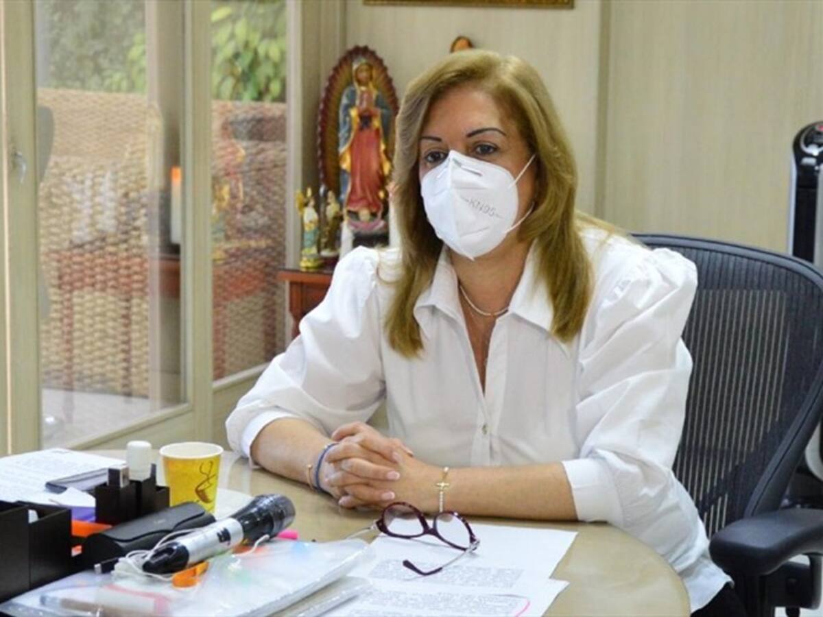 Gobernadora del Valle calificó como "acto de gallardía" el retiro de reforma tributaria